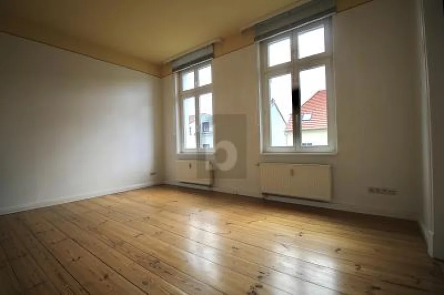  - Wohnung kaufen in Malchow - KLEIN UND FEIN- ALTBAU GUT RENOVIERT