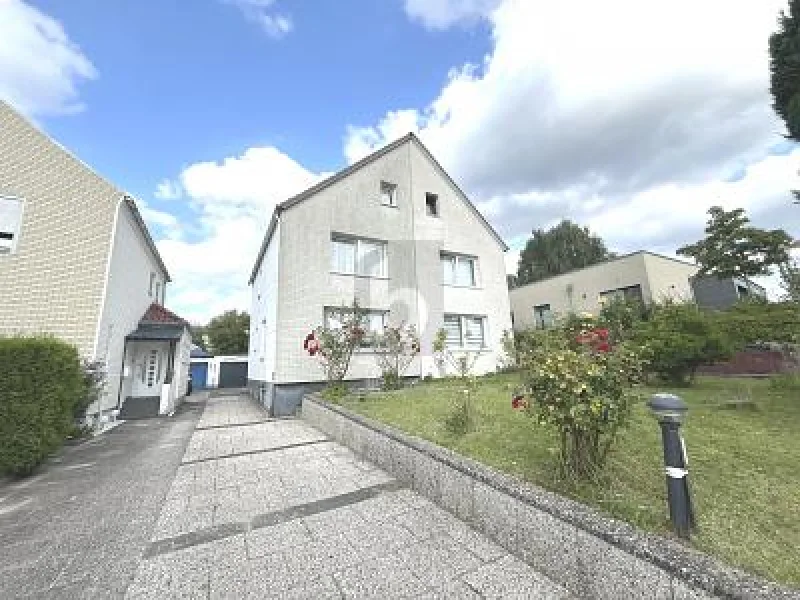  - Haus kaufen in Kiel - MODERNISERT, FAMILIENGERECHT MIT DACHTERRASSE