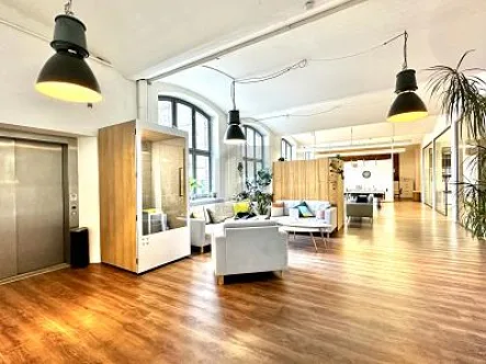  - Büro/Praxis mieten in Berlin-Prenzlauer Berg - READY TO WORK | MÖBLIERTES STARTUP PARADIES