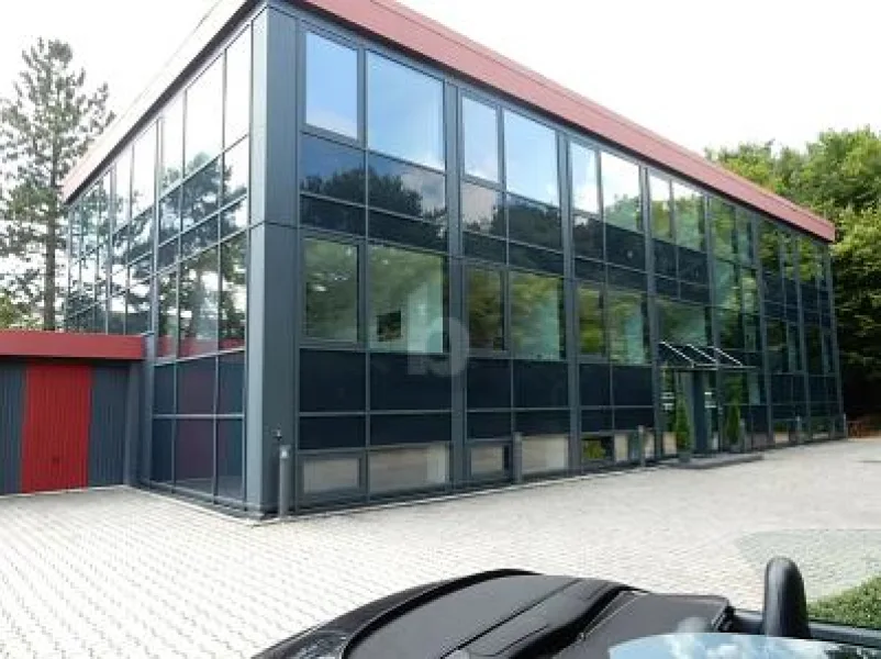  - Büro/Praxis mieten in Ottobrunn - MODERNES GLASHAUS, BÜROFLÄCHE FÜR IHR UNTERNEHMEN