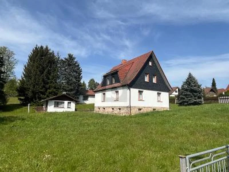  - Haus kaufen in Schleusingen - ZWEIFAMILIENHAUS - TOP LAGE MIT GARTEN UND GARAGE