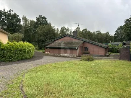  - Haus kaufen in Nonnweiler - CHARMANT, RUSTIKAL, TOLLER GARTEN MIT SAUNA