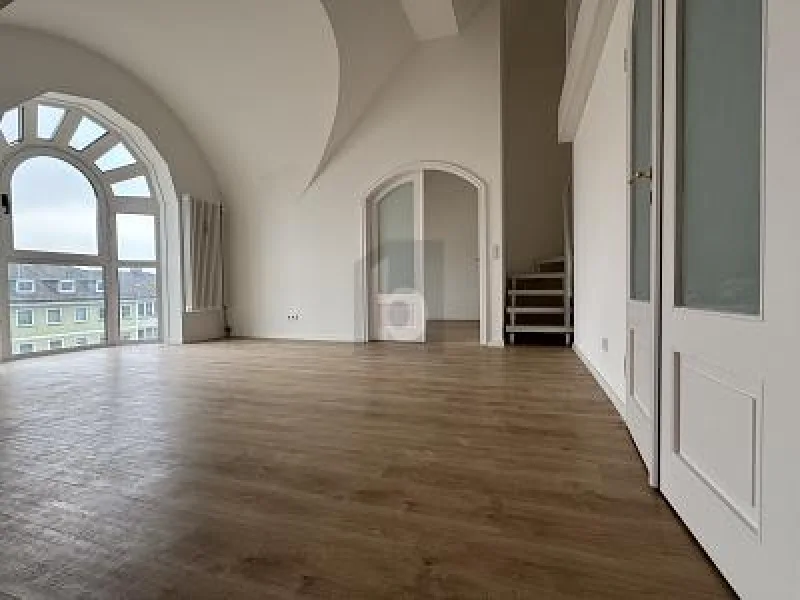  - Wohnung kaufen in München - LOFT MITTEN IN SCHWABING, SOFORT EINZIEHEN