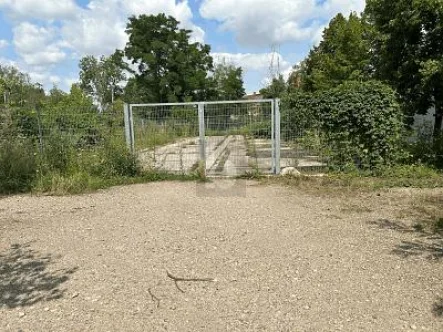  - Grundstück kaufen in Halle - ATTRAKTIVER STANDORT FÜR IHR GEWERBE 