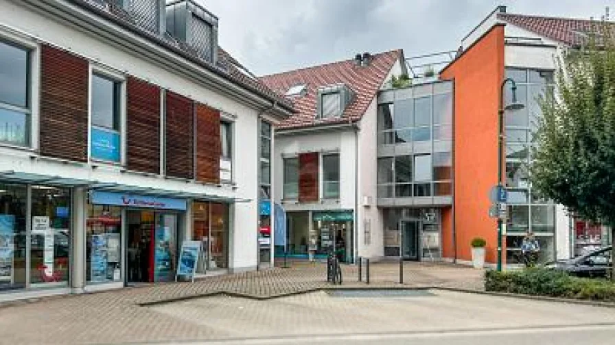  - Büro/Praxis mieten in Kirchzarten - ZENTRAL UND GUT ERREICHBAR