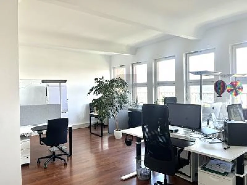  - Büro/Praxis mieten in Hamburg - MODERNES COWORKING SPACE 