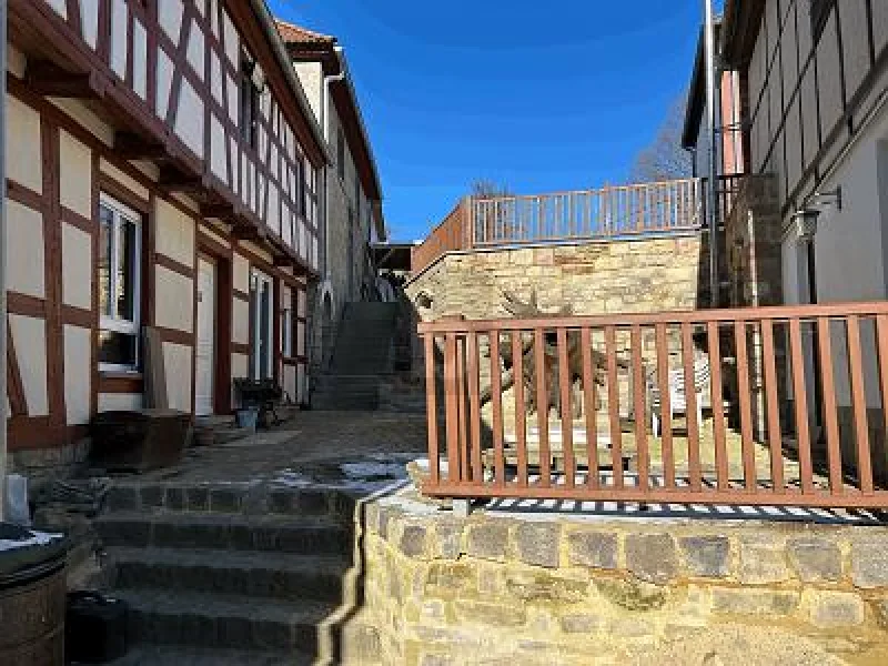  - Haus kaufen in Lindenkreuz - AUßERGEWÖHNLICH MIT VIEL PLATZ