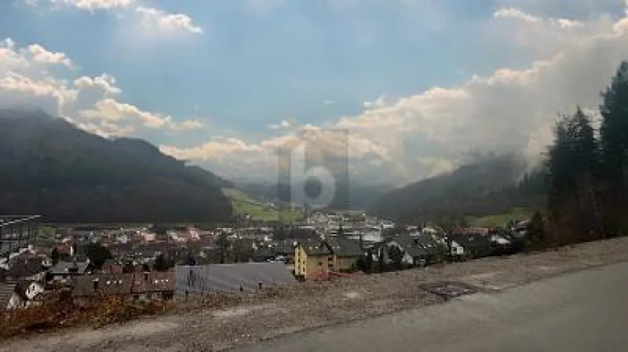  - Grundstück kaufen in Wolfach - RUHIG UND NATURNAH MIT POSTKARTENPANORAMA