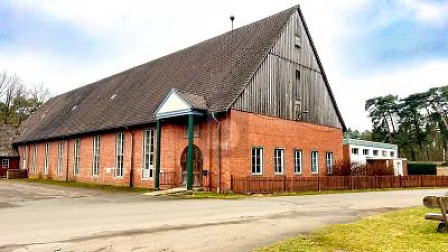  - Halle/Lager/Produktion kaufen in Liebenau - TRADITION TRIFFT FUNKTION, HALLE MIT WOHNEINHEITEN 