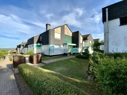 Außenansicht - Wohnung kaufen in Nohfelden - TOP renovierte Eigentumswohnung mit zwei Balkonen am Bostalsee
