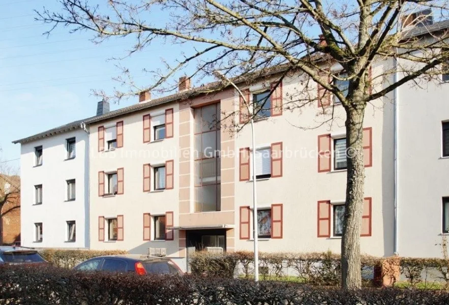 Ansicht - Wohnung kaufen in Völklingen - Kapitalanlage - Eigentumswohnung in einem 6-Familienhaus
