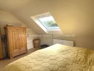 Schlafzimmer DG