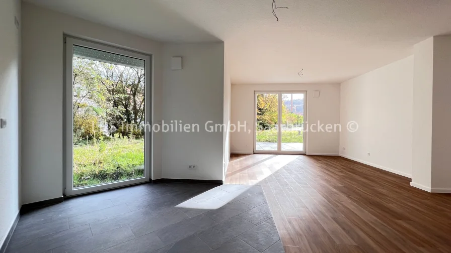 Wohn- und Esszimmer - Wohnung kaufen in Mettlach - Neubau in Mettlach an der Saar - sofort bezugsfertige Eigentumswohnung - 64 m² Wohnfläche