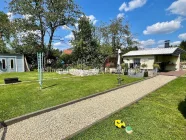 Garten mit Gartenhaus