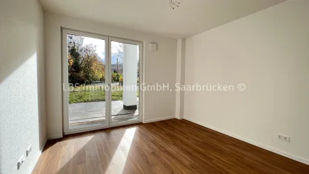 Schlafzimmer - Wohnung kaufen in Mettlach - Sofort bezugsfertige Eigentumswohnung - 55 m² Wohnfläche - Neubau in Mettlach an der Saar