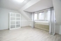 Schlafzimmer 1 DG