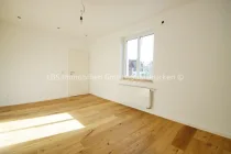 Zimmer 1 im OG