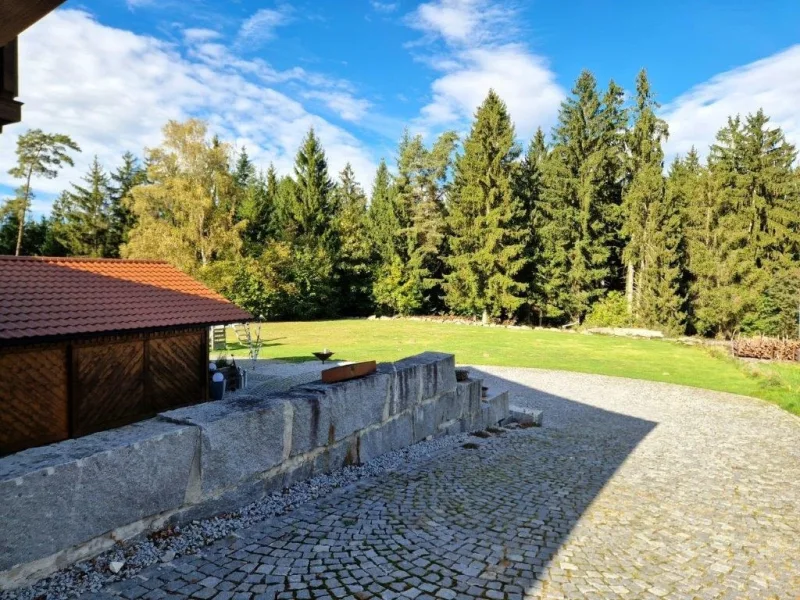 Wald in unmittelbarer Nähe