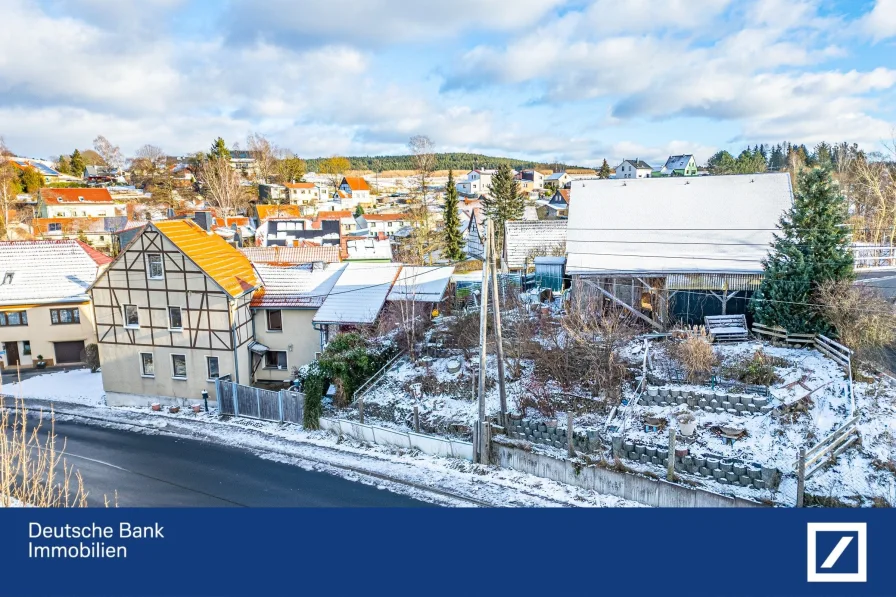 Startbild - Haus kaufen in Ilmenau - Haus mit Anbau und vielen PKW Stellmöglichkeiten