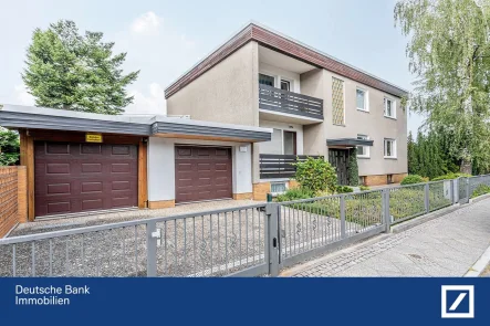 Frontansicht - Haus kaufen in Berlin - Gemeinsam Wohnen in Rudow: 226 m² Wohnfläche, 346 m² Wohn-Nutz-Fläche, perfekt für Mehrgenerationen