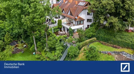 Ansicht von oben - Haus kaufen in Donaueschingen - Exklusivität und Wohnkomfort vereint mit einzigartigem Blick ins Grüne!