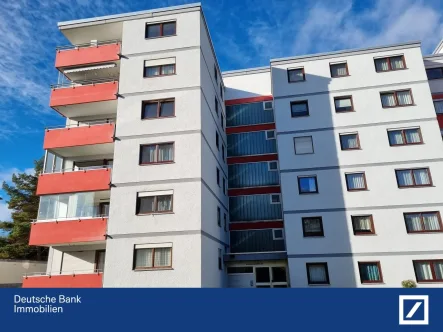 Vorderseite - Wohnung kaufen in Villingen-Schwenningen - Gepflegte 3-Zi-Wohnung mit TG Platz!