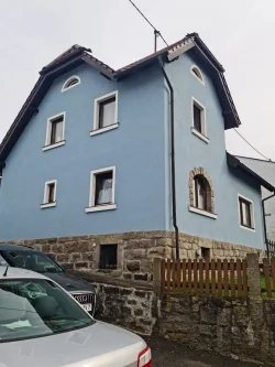 Seitliche Außenwand - Haus kaufen in Ebnath - Restauriertes Familienhaus in Ortschaft