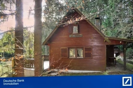 Seitenansicht - Haus kaufen in Bischofsgrün - Nostalgie – mit Zweitwohnsitz