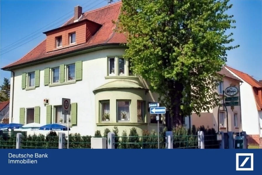 Außenansicht - Haus kaufen in Ludwigshafen - Ein besonderes Highlight ist das zusätzliche Baugrundstück