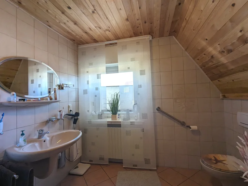 Badezimmer DG