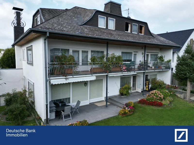 Hinteransicht - Haus kaufen in Paderborn - ***Attraktive Stadtvilla im Greitelerweg***