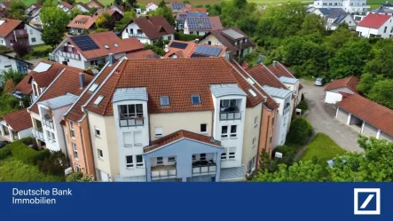 Vollansicht - Wohnung kaufen in Ellwangen - Einzigartige Erdgeschosswohnung mit großzügiger Terrasse – Ideal für Singles und Paare!