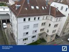 Bild der Immobilie: Zentrale 3-Zimmer-Wohnung mit Garage und zusätzlichen Mansardenzimmer in Stuttgart-Bad Cannstatt