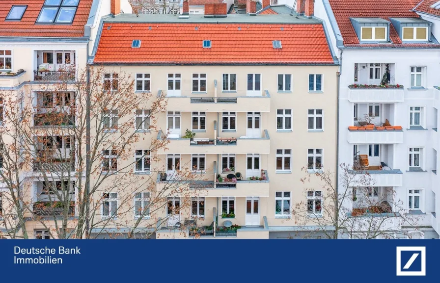 Strassenansicht - Zinshaus/Renditeobjekt kaufen in Berlin - Gepflegtes Mietshaus in hervorragender Lage nahe Schloss Charlottenburg!