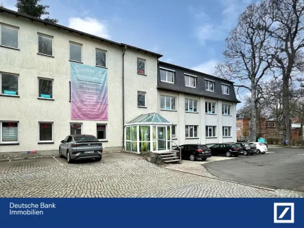 Vorderansicht - Büro/Praxis kaufen in Chemnitz - Sanierter, gut vermieteter Gewerbekomplex  in gefragter Lage sucht Investor mit  Lust auf Neues