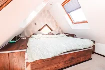 Schlafzimmer DG