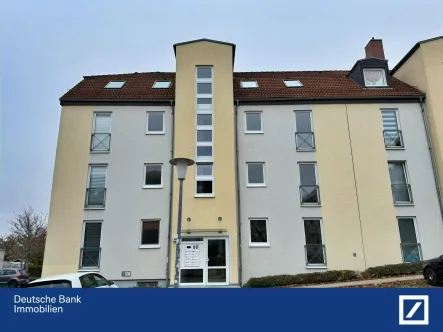  - Wohnung kaufen in Freiberg - Citynah mit Wohlfühlfaktor - renovierte 2-Raum-Wohnung mit Balkon und Stellplatz