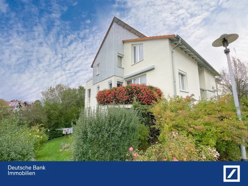 Hausansicht - Wohnung kaufen in Jena - Perfekte Kapitalanlage mit Blick ins Grüne und über Jena!