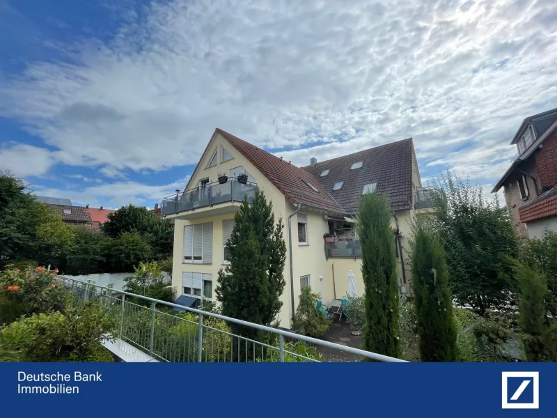 Haus - Wohnung kaufen in Bietigheim-Bissingen - 4,5 Zimmerwohnung in zentraler, ruhiger Lage in Bietigheim