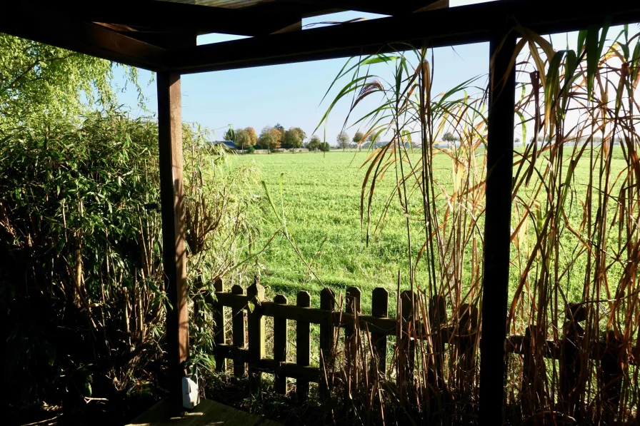 Ausblick vom Garten