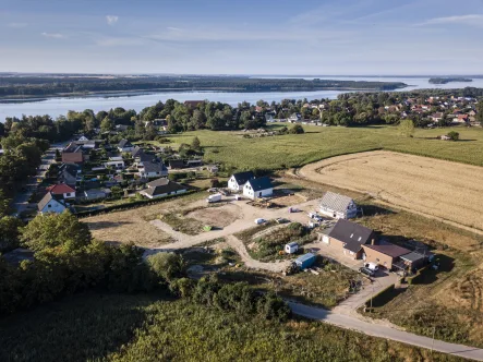 Luftbild Baugebiet - Haus kaufen in Hohen Viecheln - Neubau - modernes Einfamilienhaus