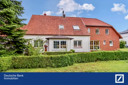 Außenansicht - Haus kaufen in Stemwede - Zwei Häuser zum Preis von einem! 