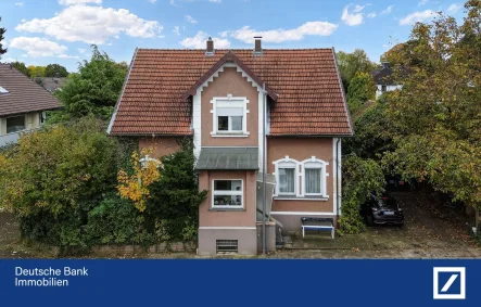 Außenansicht - Haus kaufen in Bielefeld - Geräumiges Zweifamilienhaus in toller Lage von Bielefeld-Stieghorst!