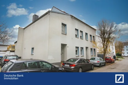 Eintracht 29 Aussen - Haus kaufen in Schwerte - Geräumiges Mehrfamilienhaus mit vielfältigen Nutzungsmöglichkeiten!