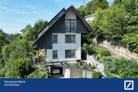 Außenansicht 1 - Haus kaufen in Iserlohn - Traumhaft - Lichtdurchflutet - Architektenhaus!