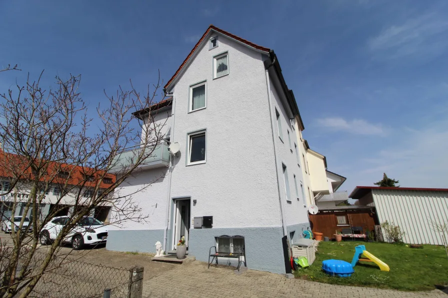  - Haus kaufen in Stetten - Große Doppelhaushälfte mit zwei separaten Wohnungen!