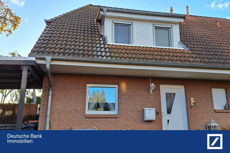Linke Doppelhausseite - Haus kaufen in Langenhagen - BJ 1998 - Ihr neues Zuhause in Langenhagen inkl. Photovoltaik + Wallbox + Klimaanlage ! - 76,50 kWh 