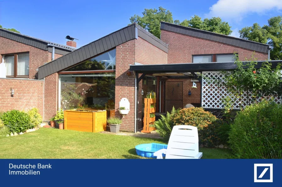 Blick vom Garten - Haus kaufen in Wedemark - Willkommen in Ihrem neuen Zuhause in gefragter Lage von Bissendorf !