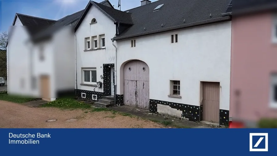 Hausfront - Haus kaufen in Gusenburg - BIETERVERFAHREN: Einfamilienhaus in ruhiger Lage ab 90.000 € möglich!
