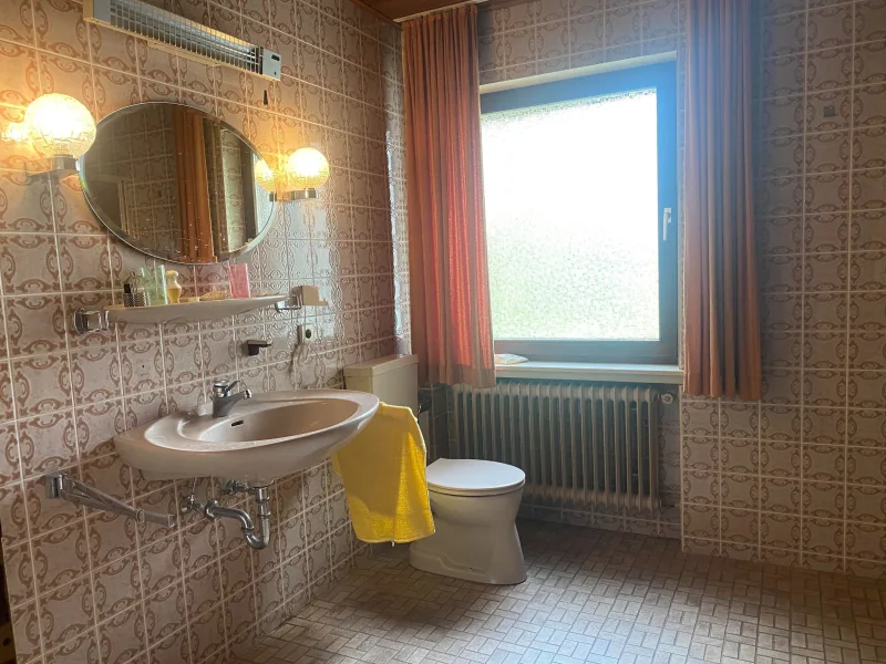 Badezimmer EG Ebene 2